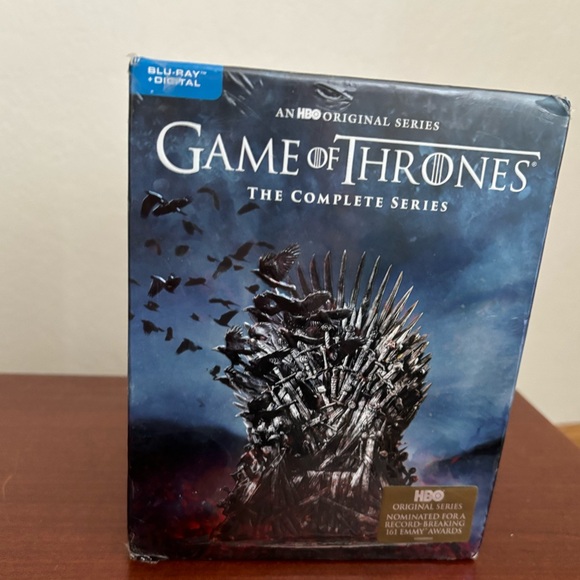 Game of Thrones The Complete Series, Blu-Ray format, HBO, 33 disks. - Picture 2 of 7
